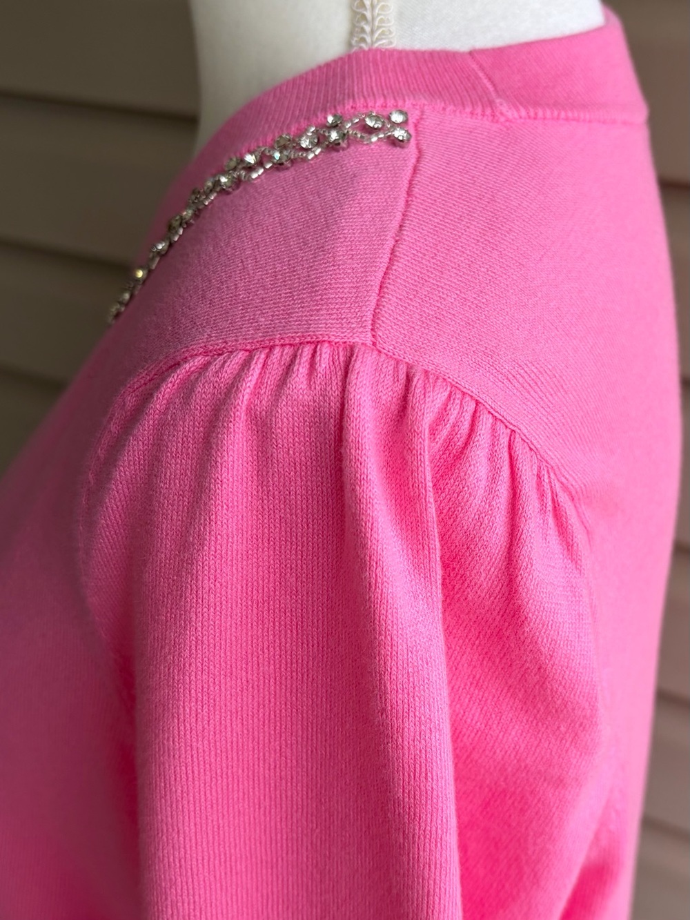 •Lilly Pulitzer• NWOT Embellished Morgan Sweater - Size Medium - Picture 5 of 9